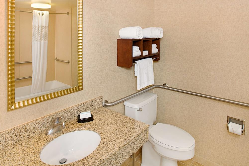 Hampton Inn Philadelphia/Уилоу Гроув Екстериор снимка