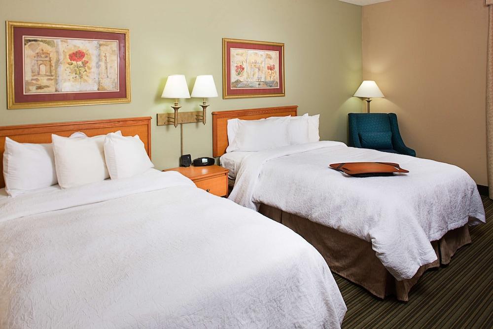 Hampton Inn Philadelphia/Уилоу Гроув Екстериор снимка