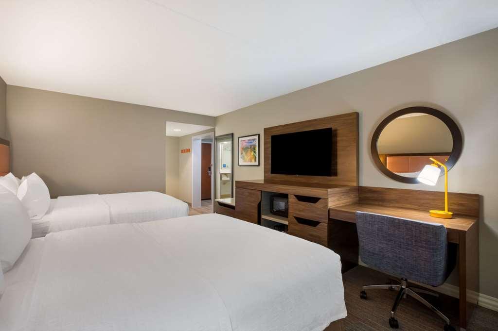 Hampton Inn Philadelphia/Уилоу Гроув Стая снимка